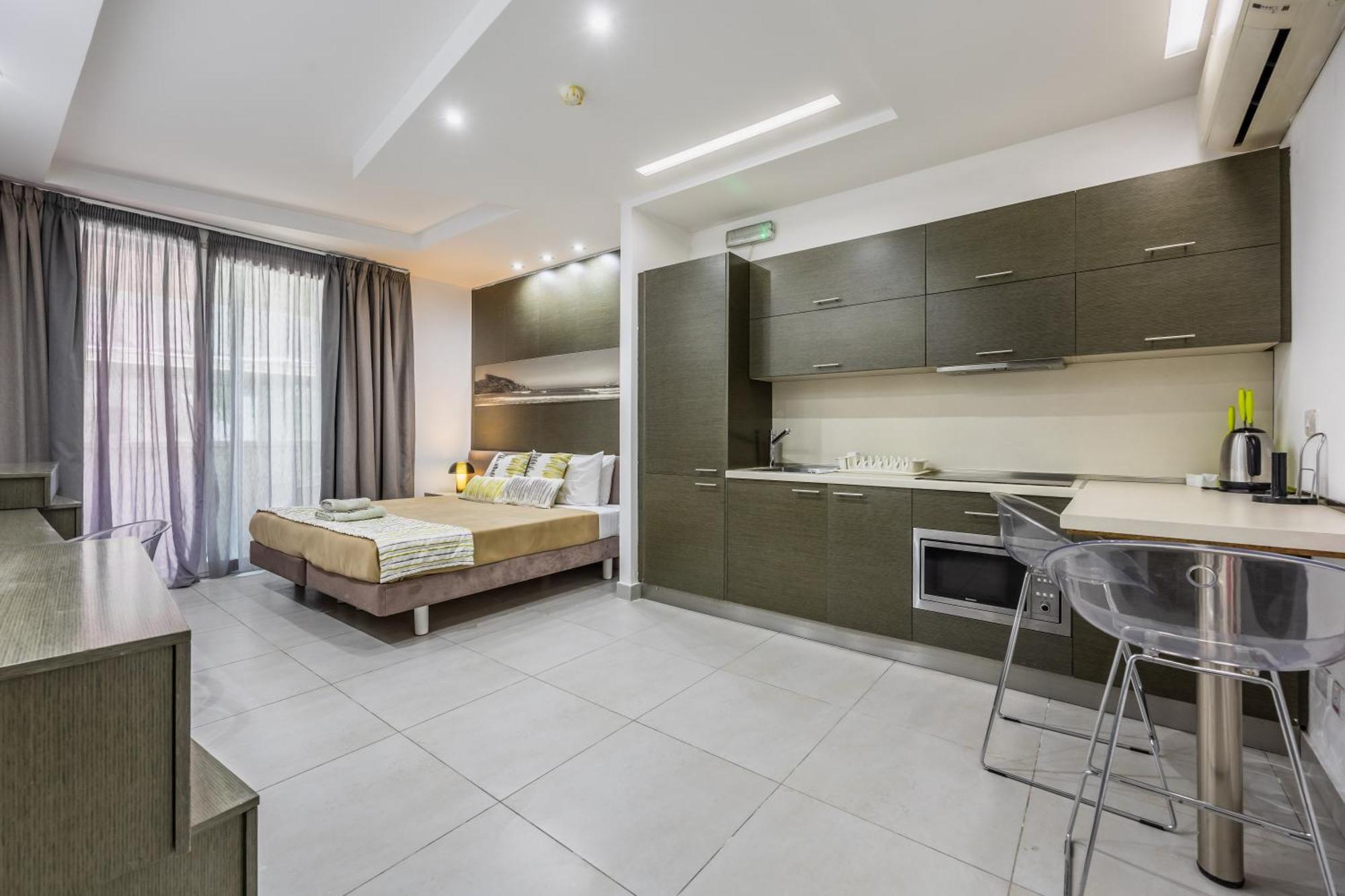 Saint Julian's Jules Suites מראה חיצוני תמונה